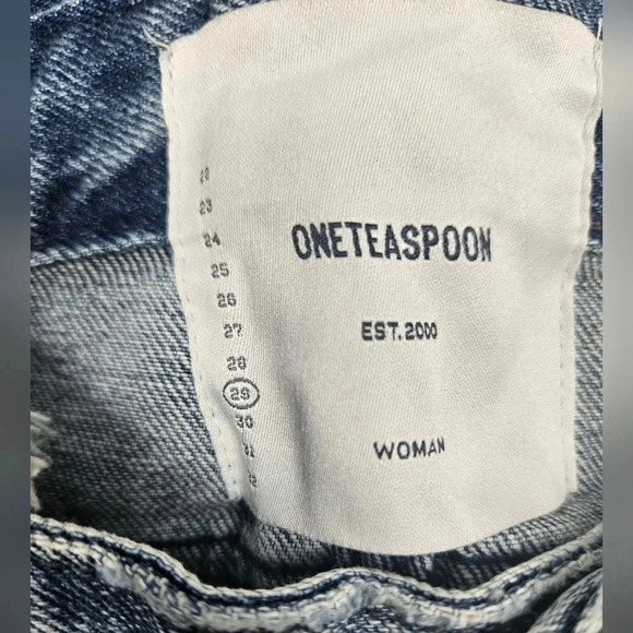 NWT Rocky rollers high cut notch waist distressed‎ jean shorts size 29 - Picture 5 of 7